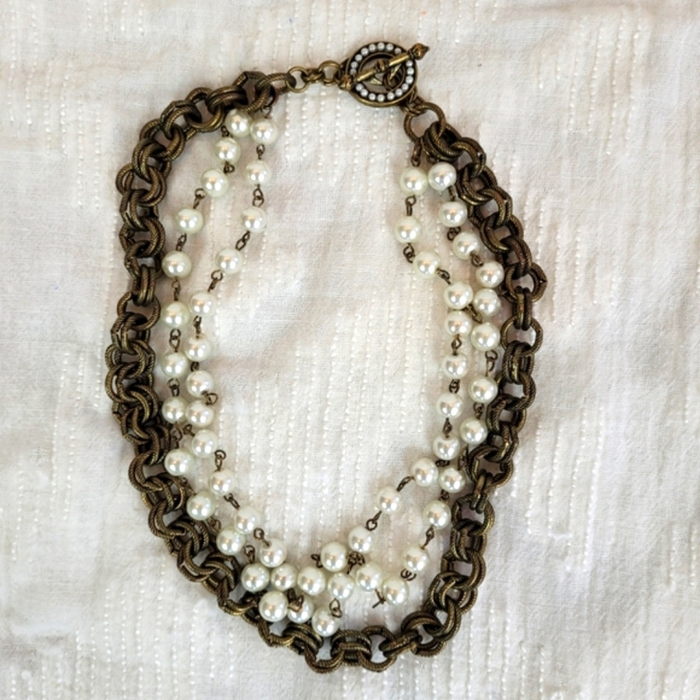 Burnished gold pearl triple strand necklace decorative toggle lady whimsigoth - Picture 4 of 9